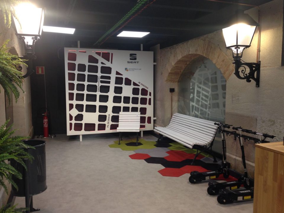 METROPOLIS LAB Interiorismo de oficinas y espacios contract